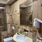 Hotel New W