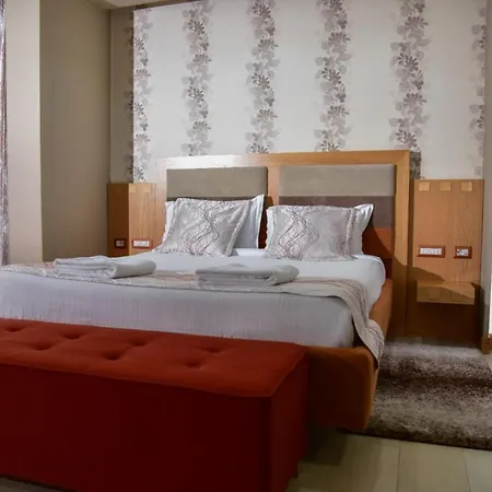 Hotel New W 4*