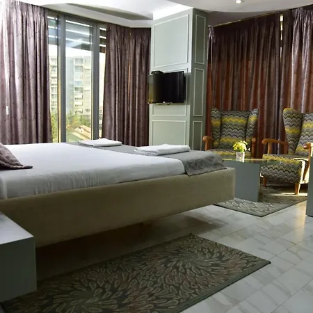 New W Hotel 4*
