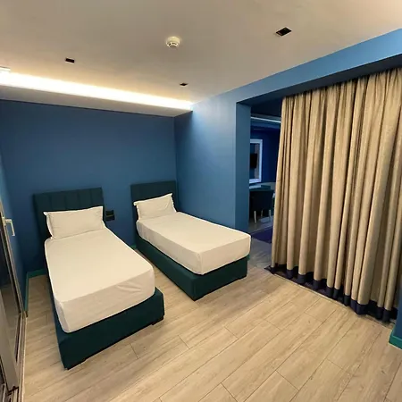 Hotel New W 4*