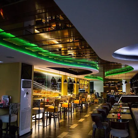 新w酒店 地拉那