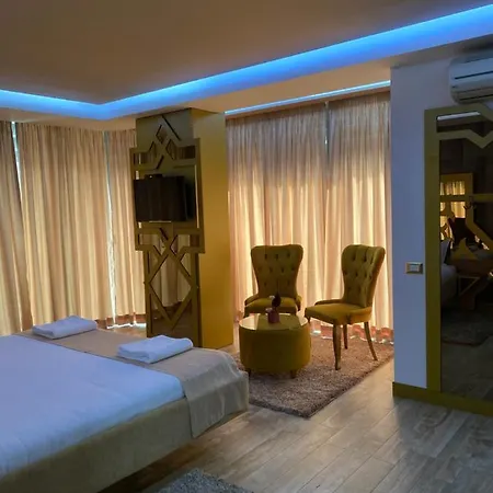 New W 4* Τίρανα