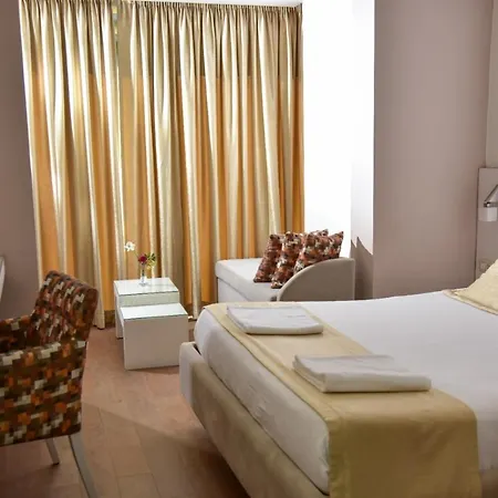 New W 4* Tirana
