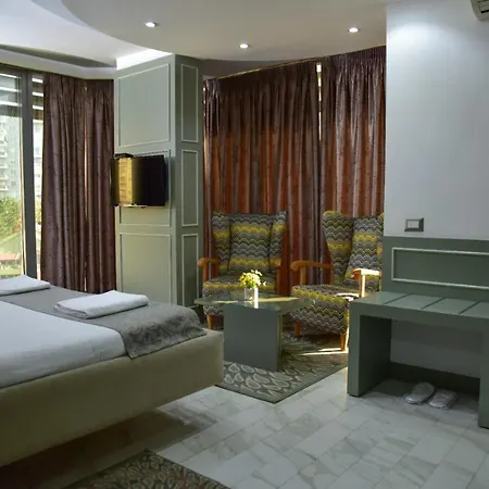 Ξενοδοχείο New W 4*