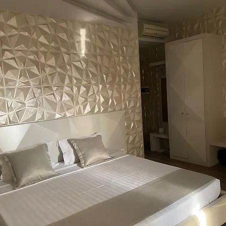 New W Hotel 4*
