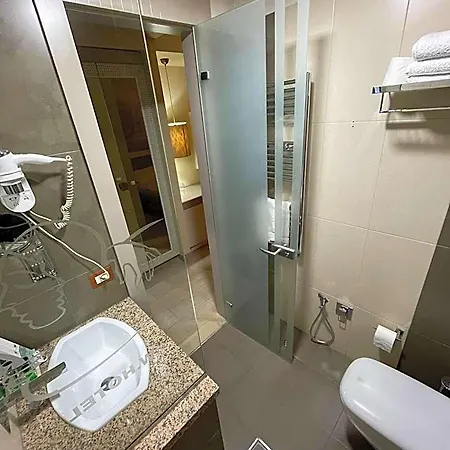 New W Hotel 4*