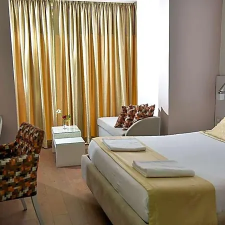 New W 4* Tirana