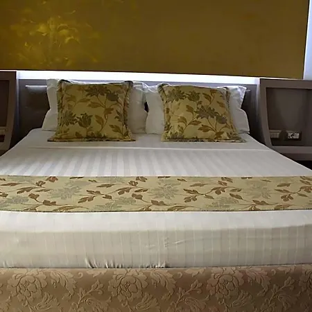 New W Hotel Tirana