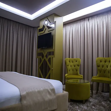 Hotel New W 4*