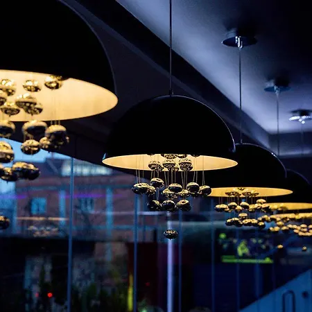 Ξενοδοχείο New W 4*