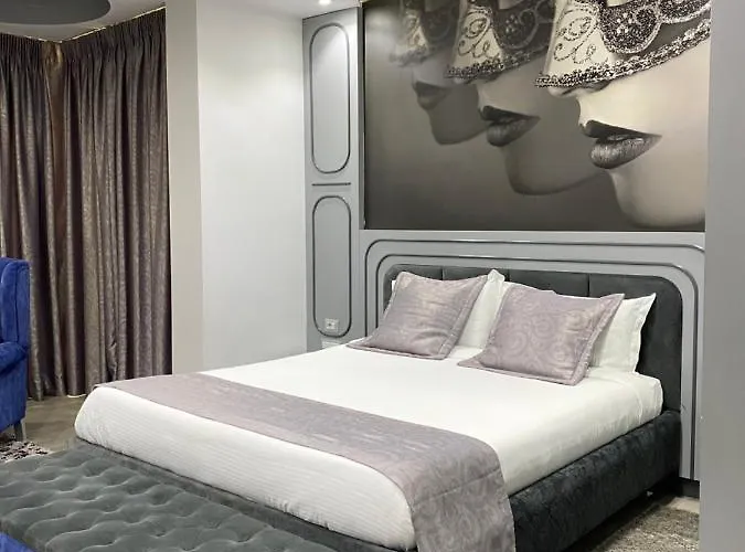 New W 4* Tirana