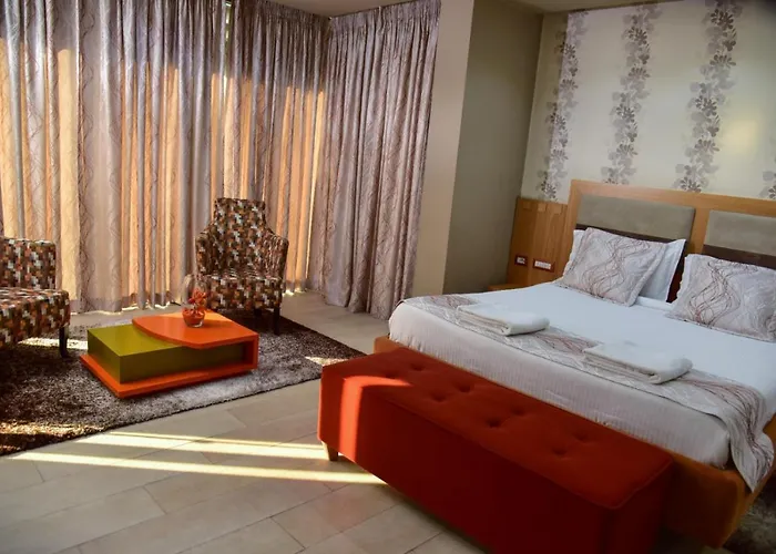 Szálloda New W 4*