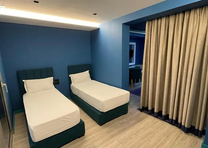 Hotel New W 4*