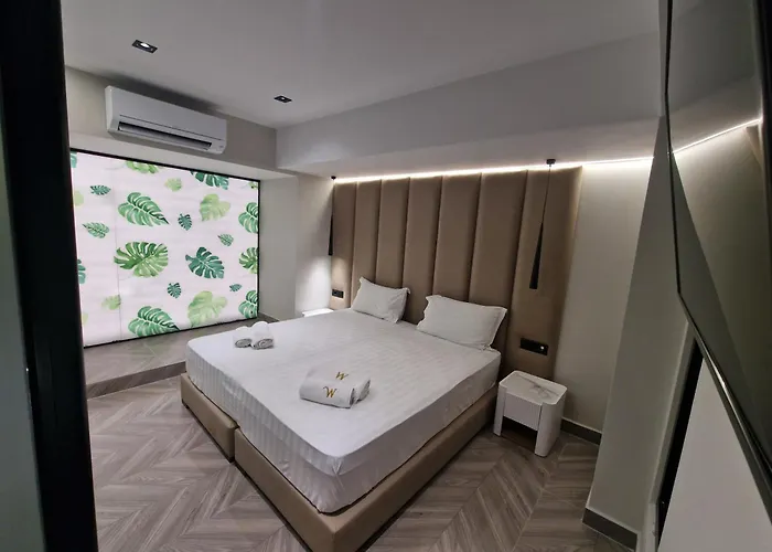 نيو دابليو 4* تيرانا