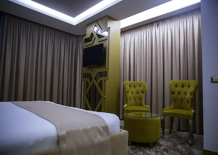 Hotel New W 4*